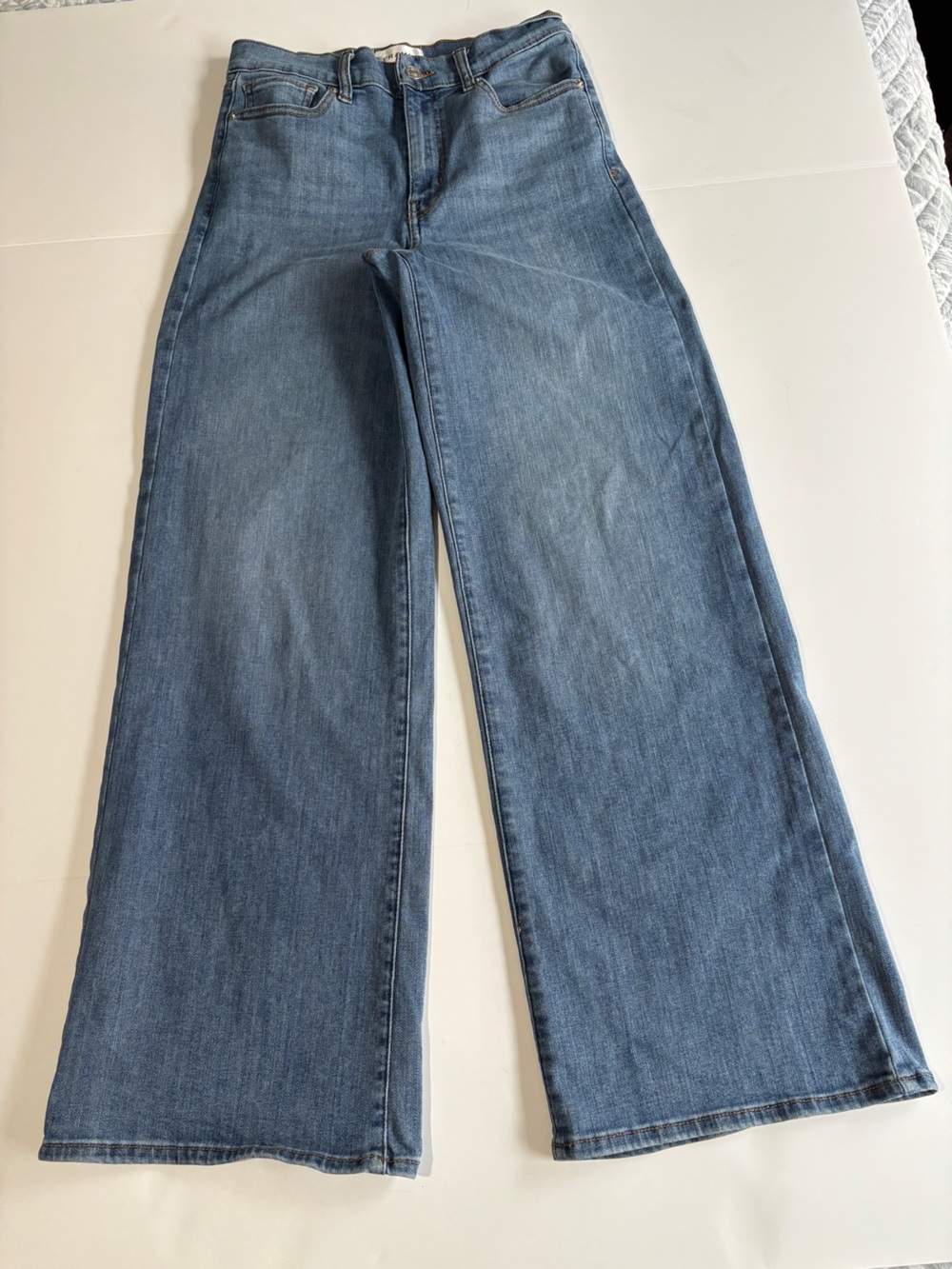 FRAME High Rise Wide Leg Jeans Luma Medium Wash Stretch Denim - Size 28